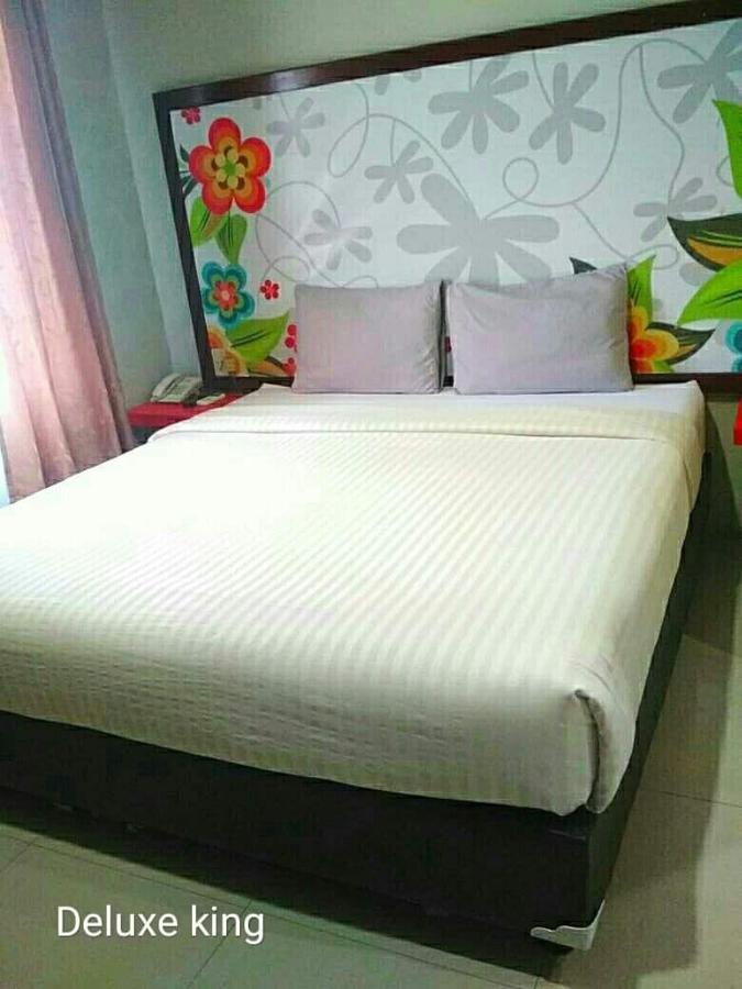Hotel Syariah Grand Jamee Sunggal 외부 사진